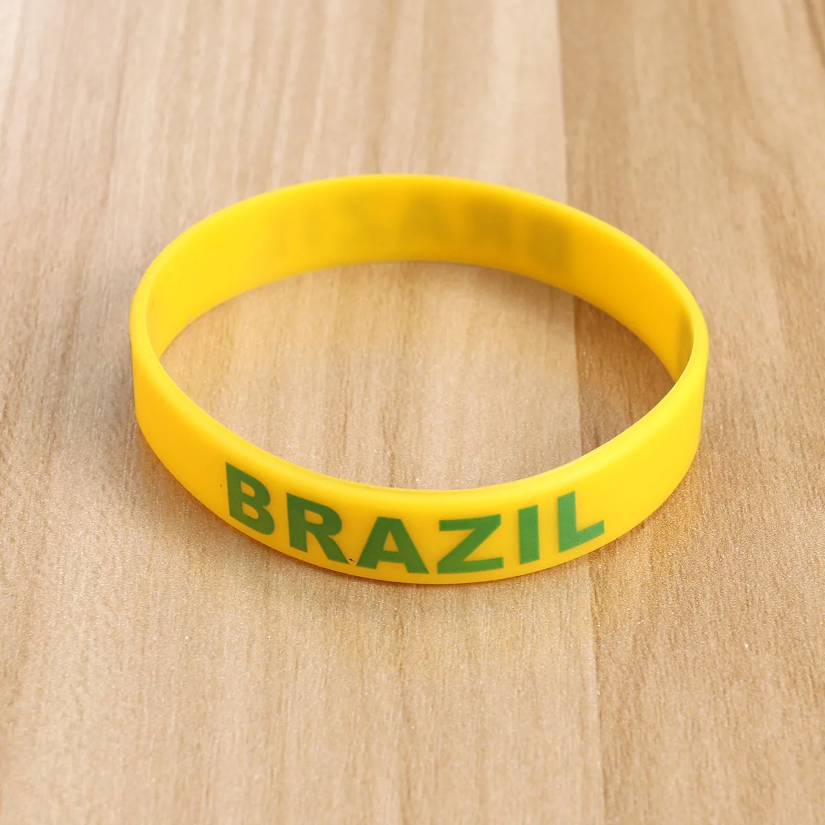 6Pcs Fashionable Silicone Wristband Ideal for Ball Games International Competitions Team Spirit Accessory Brazil Flag Athletic
6Pcs Fashionable Silicone Wristband Ideal for Ball Games International Competitions Team Spirit Accessory Brazil Flag Athletic