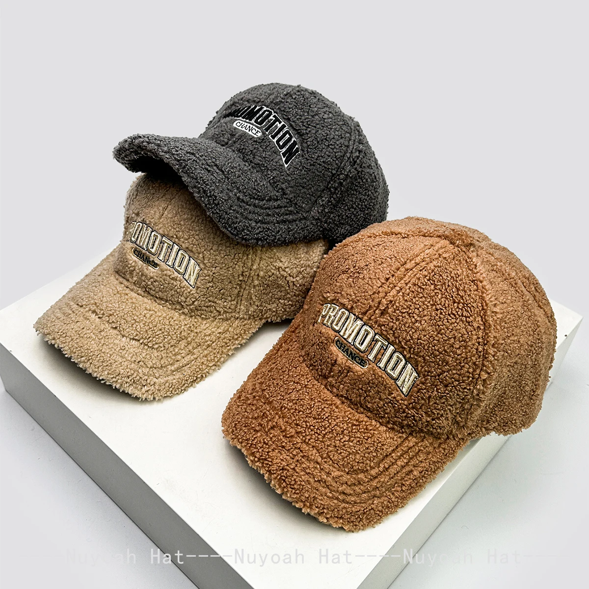 New Women Korean Letters Embroidery Plaid Baseball Hats Sunshade Premium Feel Warm Peaked Caps Versatile Casual Fashion Outdoor
New Women Korean Letters Embroidery Plaid Baseball Hats Sunshade Premium Feel Warm Peaked Caps Versatile Casual Fashion Outdoor