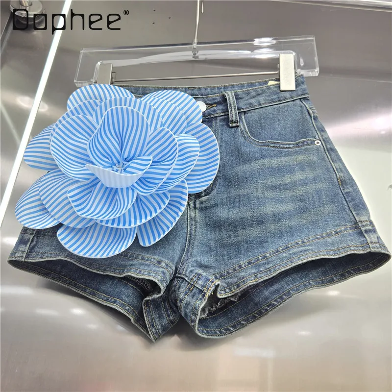 European Station Summer New Heavy Industry Three-dimensional Flower High Waist Wide Legs Fashion Spice Girl Elastic Denim Women
European Station Summer New Heavy Industry Three-dimensional Flower High Waist Wide Legs Fashion Spice Girl Elastic Denim Women