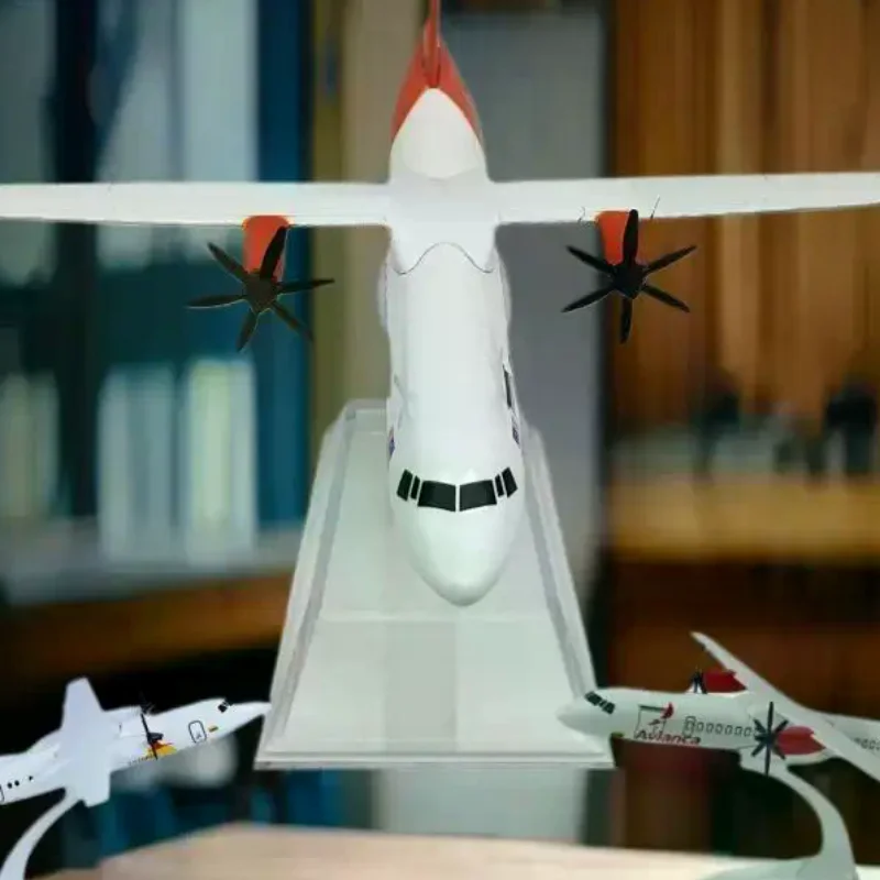 1 Set 160/134mm Diecast Alloy ATR FK50 Presidential Aircraft Model With Propellers For Collection Friend Children Gift
1 Set 160/134mm Diecast Alloy ATR FK50 Presidential Aircraft Model With Propellers For Collection Friend Children Gift