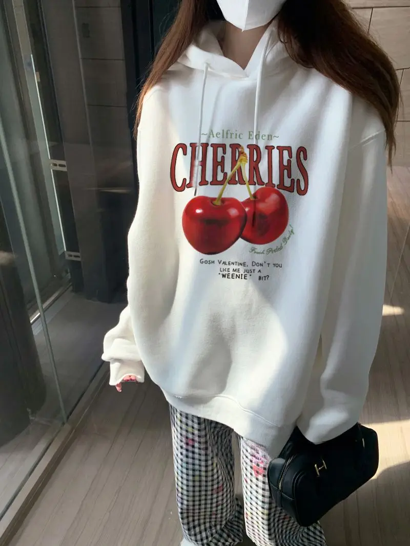 Autumn and Winter New Cherry Print Women's Hooded Sweater Loose American Retro Street Casual Couple Hoodie Jacket Top
Autumn and Winter New Cherry Print Women's Hooded Sweater Loose American Retro Street Casual Couple Hoodie Jacket Top