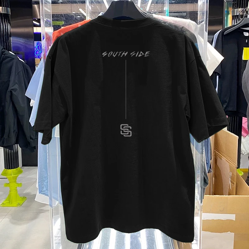 2025 Summer new retro trend simple pattern printed cotton T-shirt loose and casual short-sleeved men's and women's top
2025 Summer new retro trend simple pattern printed cotton T-shirt loose and casual short-sleeved men's and women's top