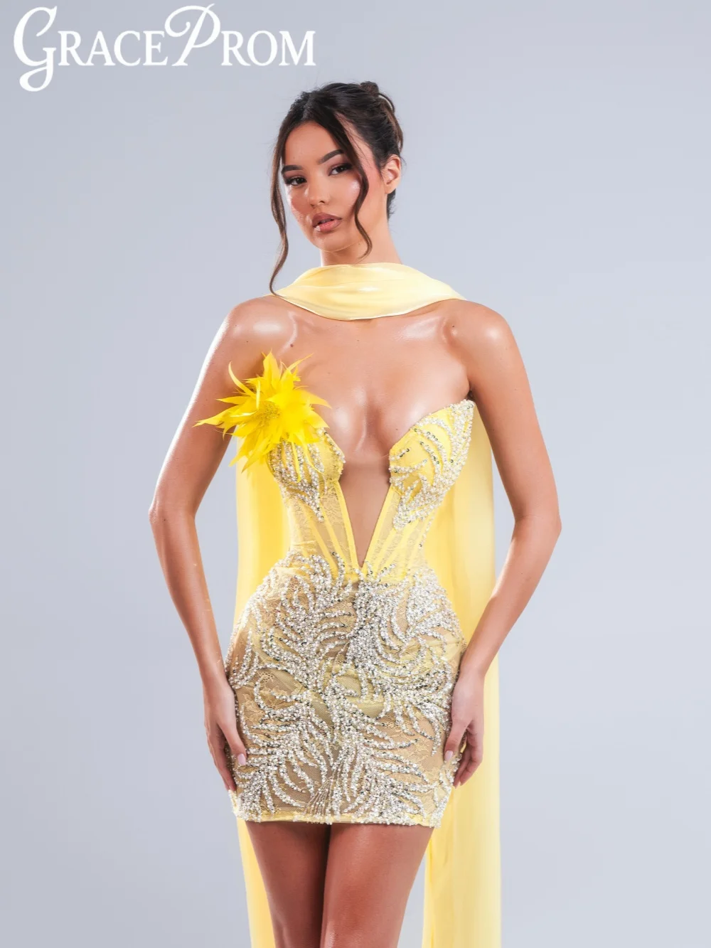 Mini Feathered Beaded Lace Evening Dress Captivating Illusion Deep Vneck Wedding Party Gown Customized Luxury Cocktail Gowns
Mini Feathered Beaded Lace Evening Dress Captivating Illusion Deep Vneck Wedding Party Gown Customized Luxury Cocktail Gowns