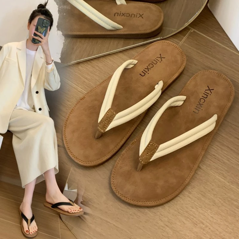Treading shit sense flip-flops women 2025 summer ins high value beach leisure breathable sandals slippers Women Clip Toe Shoes
Treading shit sense flip-flops women 2025 summer ins high value beach leisure breathable sandals slippers Women Clip Toe Shoes