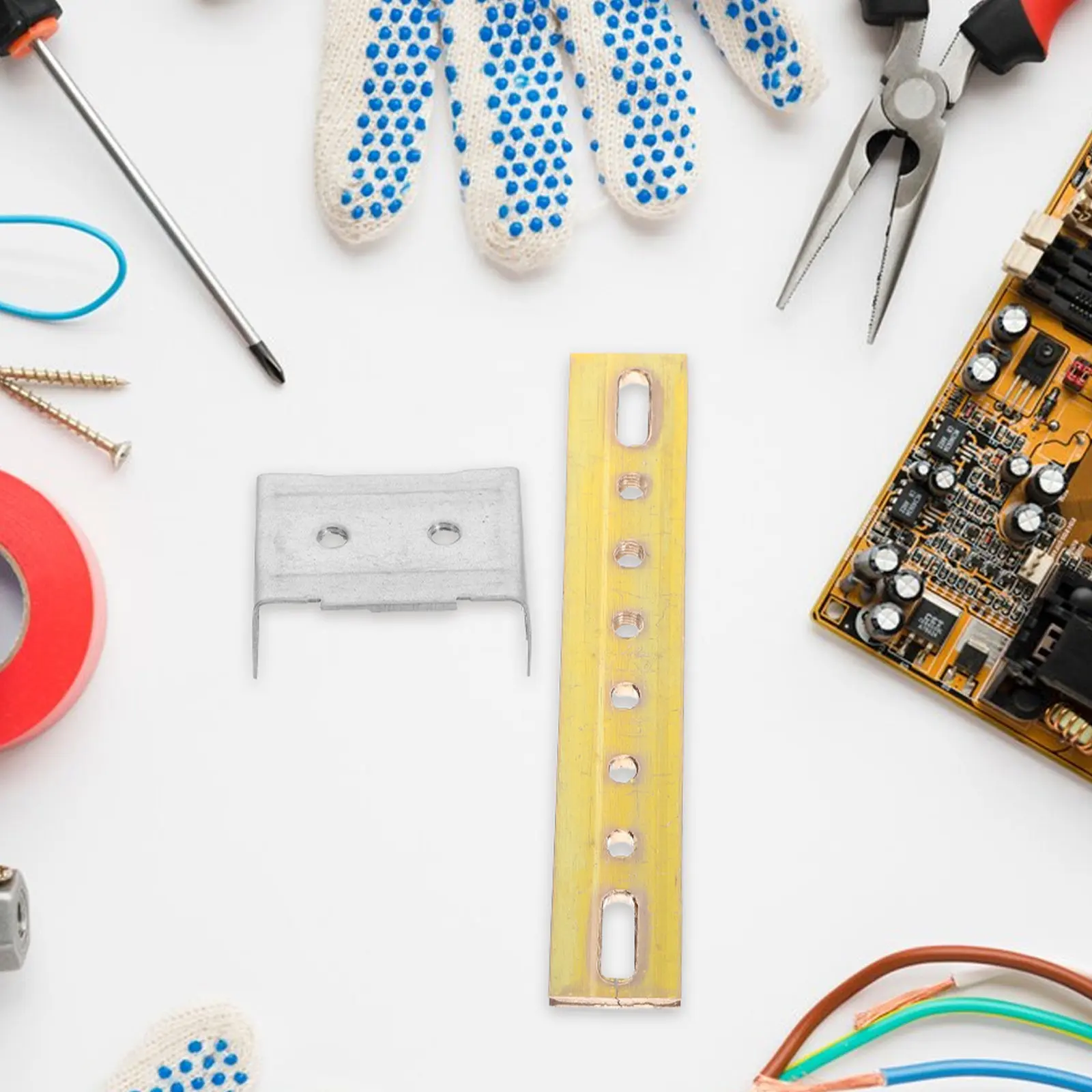 Латунная заземляющая планка компактного размера 4x20x118 мм, защитный клеммный блок, электрическая заземляющая шина для авто, лодок, усилителей
Латунная заземляющая планка компактного размера 4x20x118 мм, защитный клеммный блок, электрическая заземляющая шина для авто, лодок, усилителей