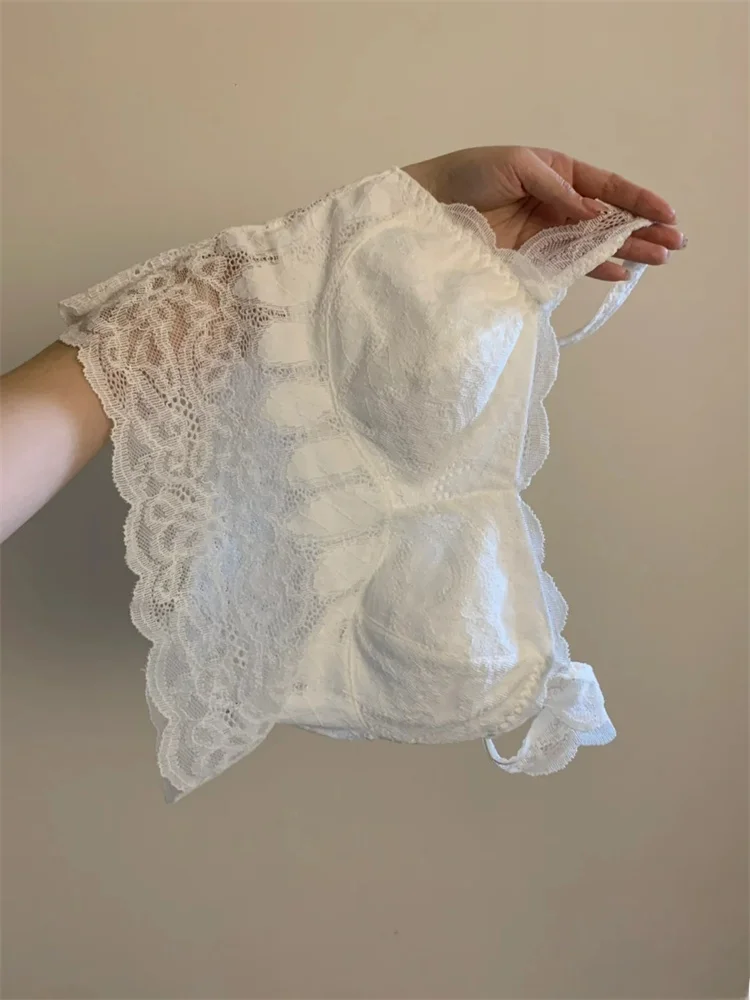 Lace Patchwork Strap Vest Women Summer with Chest Pad Inner Match Beautiful Back Sleeveless Top Thin Material V-Neck Short Le...
Lace Patchwork Strap Vest Women Summer with Chest Pad Inner Match Beautiful Back Sleeveless Top Thin Material V-Neck Short Le...