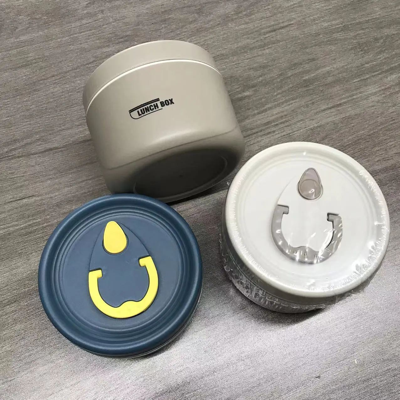 Portable round thermal insulation lunch box for office workers and students, high-value multi-layer thermal insulation
Portable round thermal insulation lunch box for office workers and students, high-value multi-layer thermal insulation