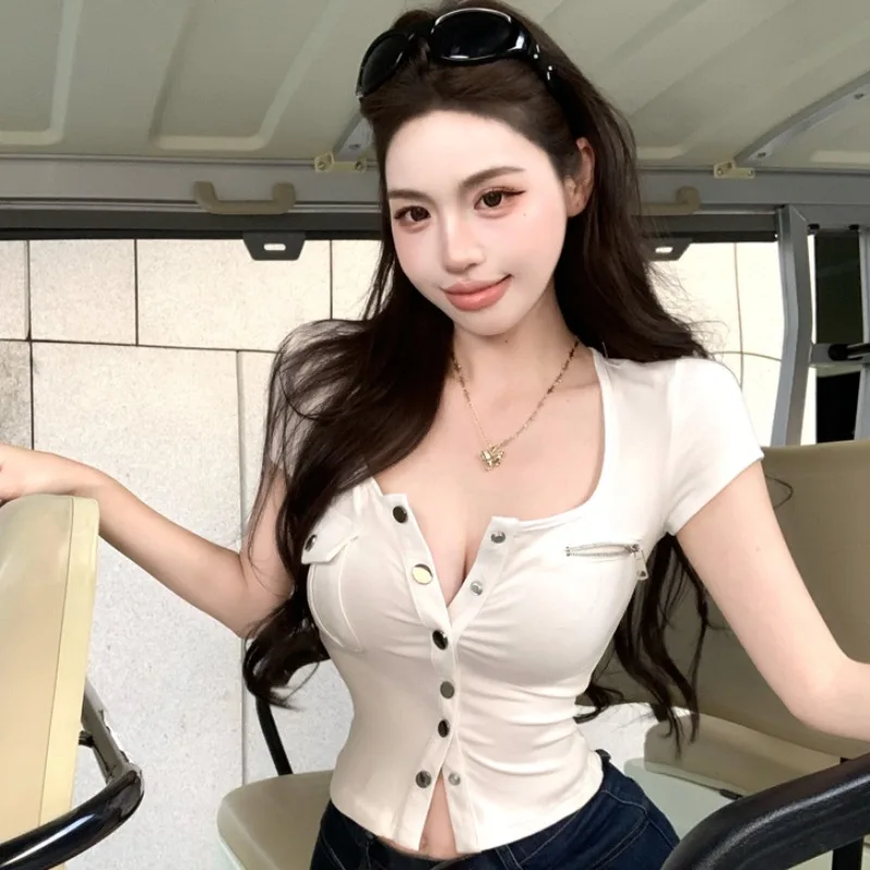 Sexy Short Sleeve T-Shirt V-Neck U-Neck Show Chest Plump Single Button Women's Summer Fashion Trendy Short Length Modal Fabric
Sexy Short Sleeve T-Shirt V-Neck U-Neck Show Chest Plump Single Button Women's Summer Fashion Trendy Short Length Modal Fabric
