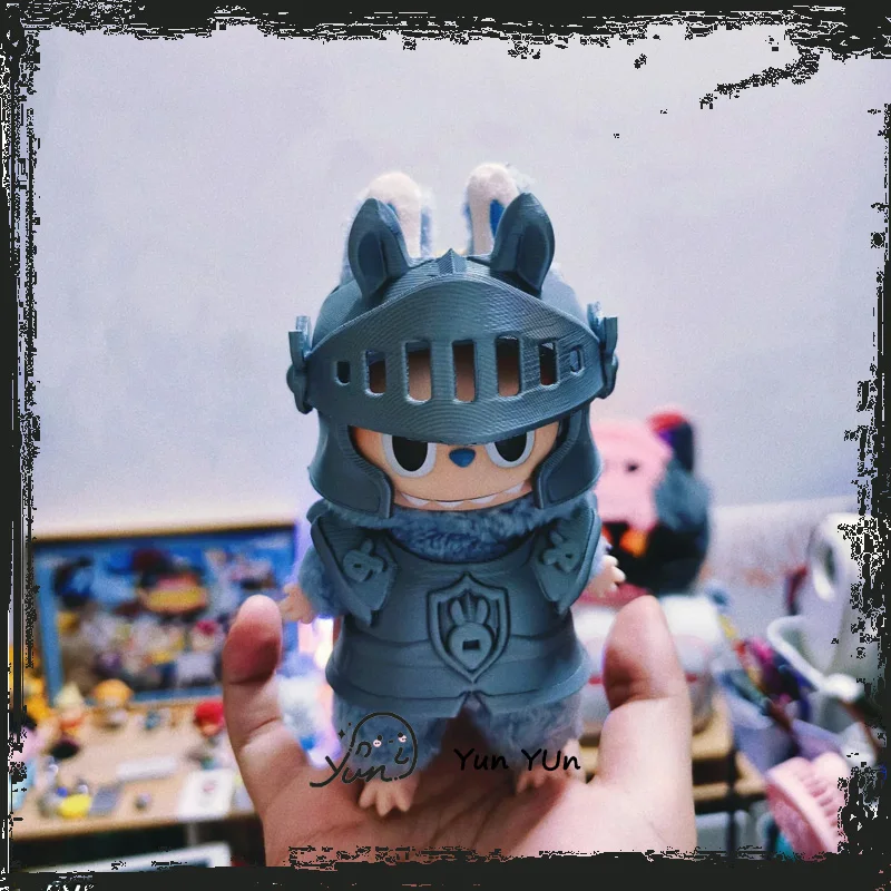 New 17cm 3d Printed For Labubu Doll Armor Standing Cute Clothing Props Accessories Doll Clothes Decoration Collectibles
New 17cm 3d Printed For Labubu Doll Armor Standing Cute Clothing Props Accessories Doll Clothes Decoration Collectibles