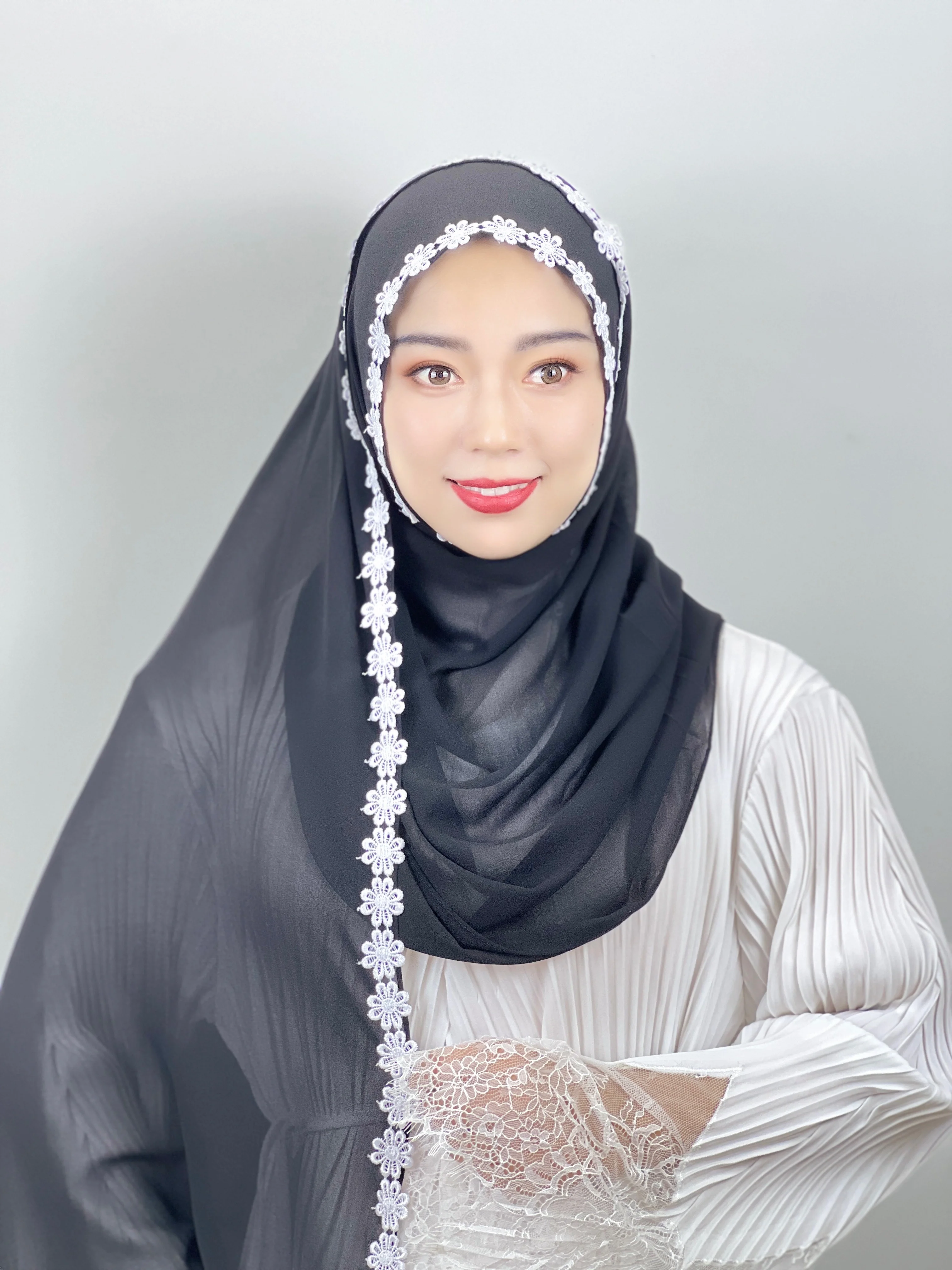 Beautiful Woman Lace Turban Shawl Chiffon Scarf Muslim Hijab Flowers Long Hijab Arabic Hijab Shawl Islamic Hijab Headdress
Beautiful Woman Lace Turban Shawl Chiffon Scarf Muslim Hijab Flowers Long Hijab Arabic Hijab Shawl Islamic Hijab Headdress