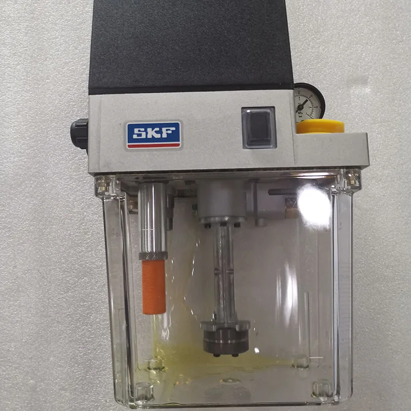 MKF1-11AC10000+428 Brand Pump for Oil Grease Lubricator Electrically Operated Gear Pump
MKF1-11AC10000+428 Brand Pump for Oil Grease Lubricator Electrically Operated Gear Pump