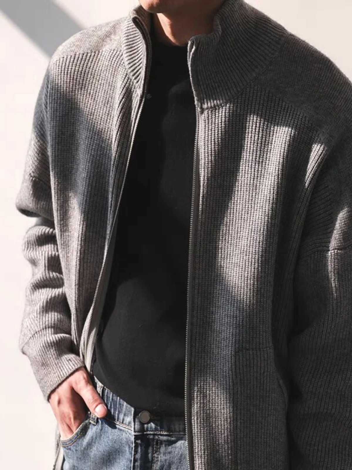 Retro American Knitted Long Sve Sweater Trendy Men's Slim Fit f High Collar Cardigan Cotton Simulation Outerwear
Retro American Knitted Long Sve Sweater Trendy Men's Slim Fit f High Collar Cardigan Cotton Simulation Outerwear