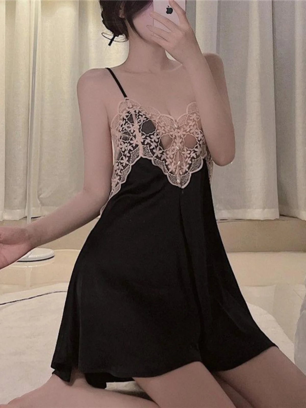 plus Size Lace Trim Sleep Dress Loose Fit Thin Material Comfortable plus Size Women's Summer Home Wear Short V-Neck Gown
plus Size Lace Trim Sleep Dress Loose Fit Thin Material Comfortable plus Size Women's Summer Home Wear Short V-Neck Gown