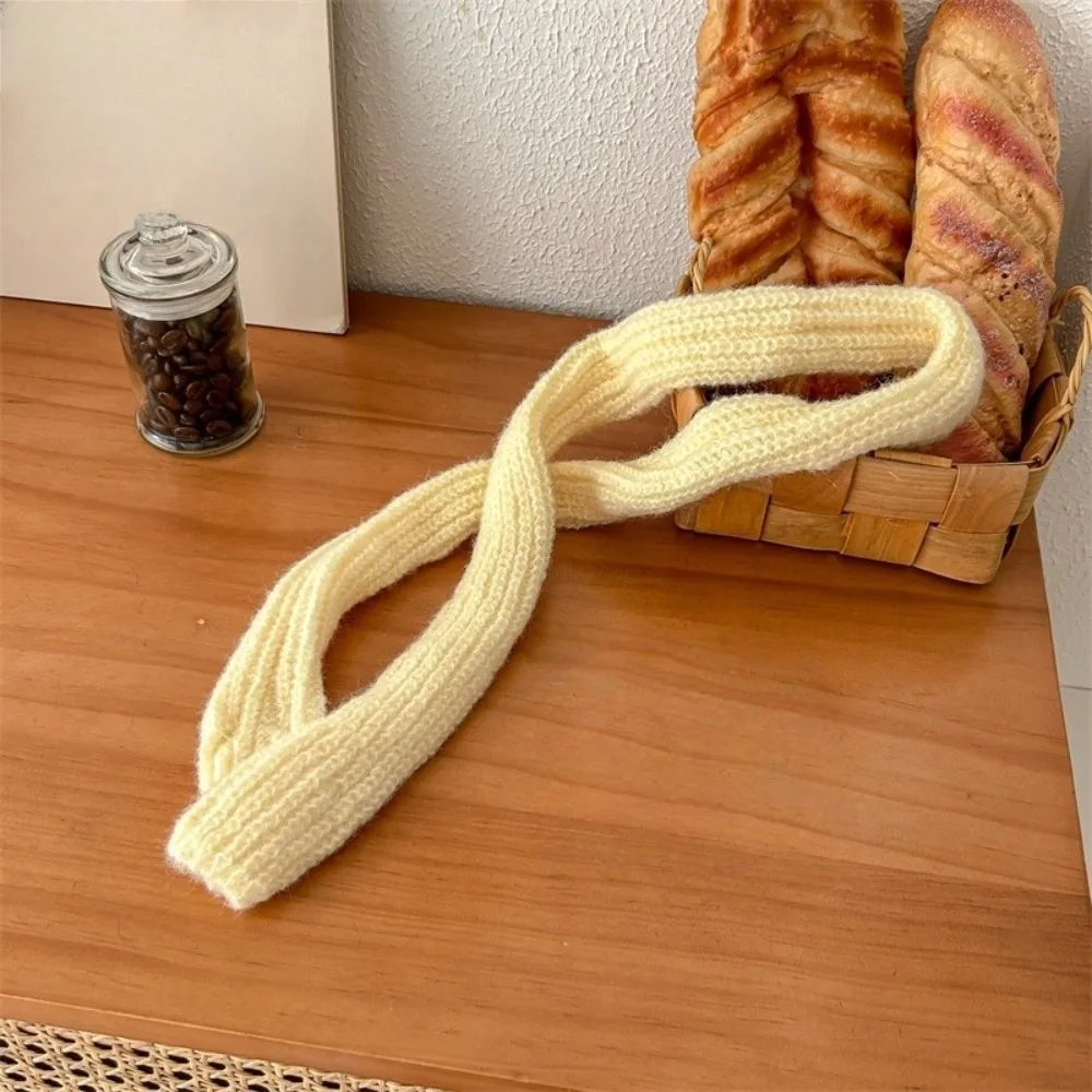 Cute Solid Color Long Narrow Scarves Y2K Korean Style Knitted Scarf Keep Warm Ribbon Sweet Scarf Outdoor
Cute Solid Color Long Narrow Scarves Y2K Korean Style Knitted Scarf Keep Warm Ribbon Sweet Scarf Outdoor