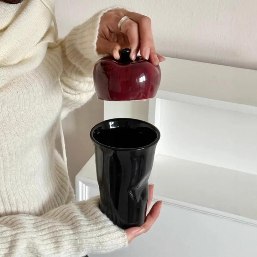 Underglaze Color Ceramic Mugs, Lidded Cups for Home & Office Use, Hand-painted Drinking Cups, Perfect as Housewarming Gifts
Underglaze Color Ceramic Mugs, Lidded Cups for Home & Office Use, Hand-painted Drinking Cups, Perfect as Housewarming Gifts