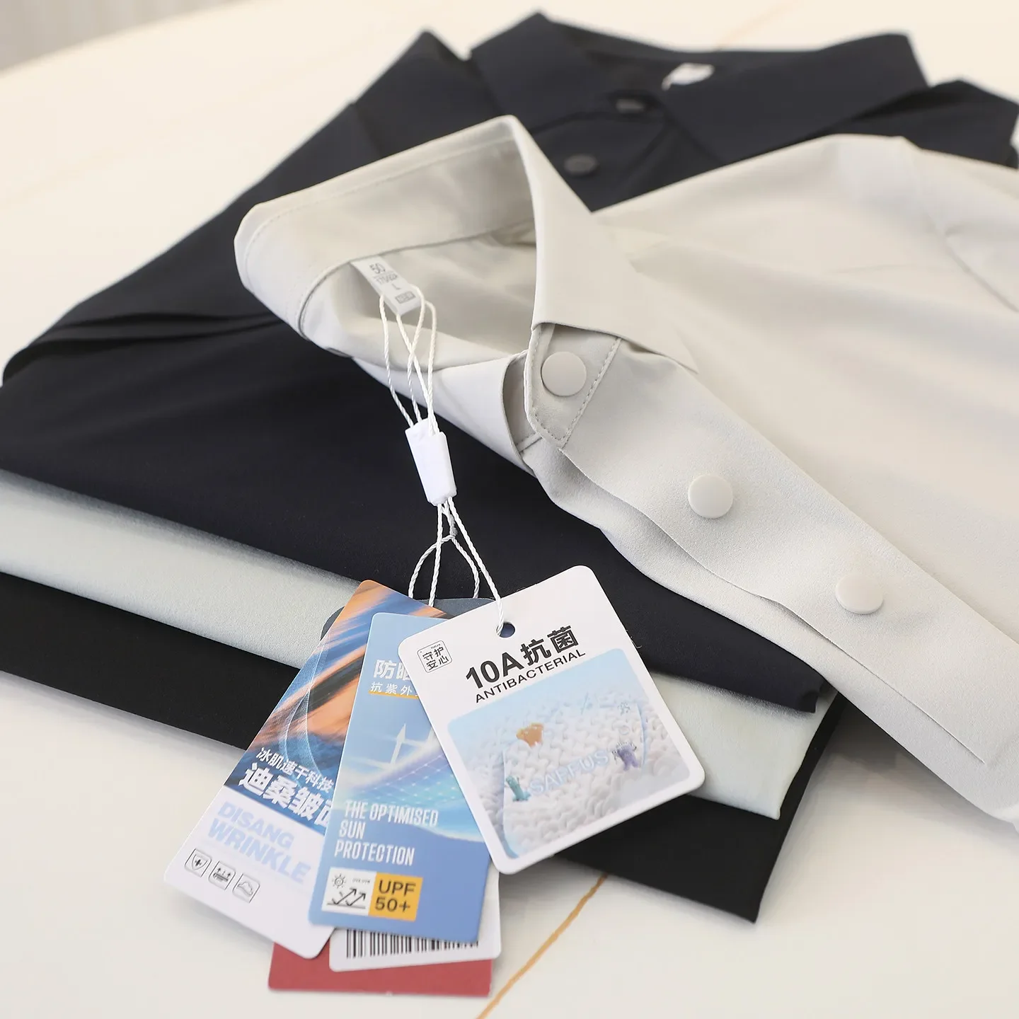 Dry and silky UPF50 + UV-resistant sports quick-drying breathable short-sleeved POLO shirt
Dry and silky UPF50 + UV-resistant sports quick-drying breathable short-sleeved POLO shirt