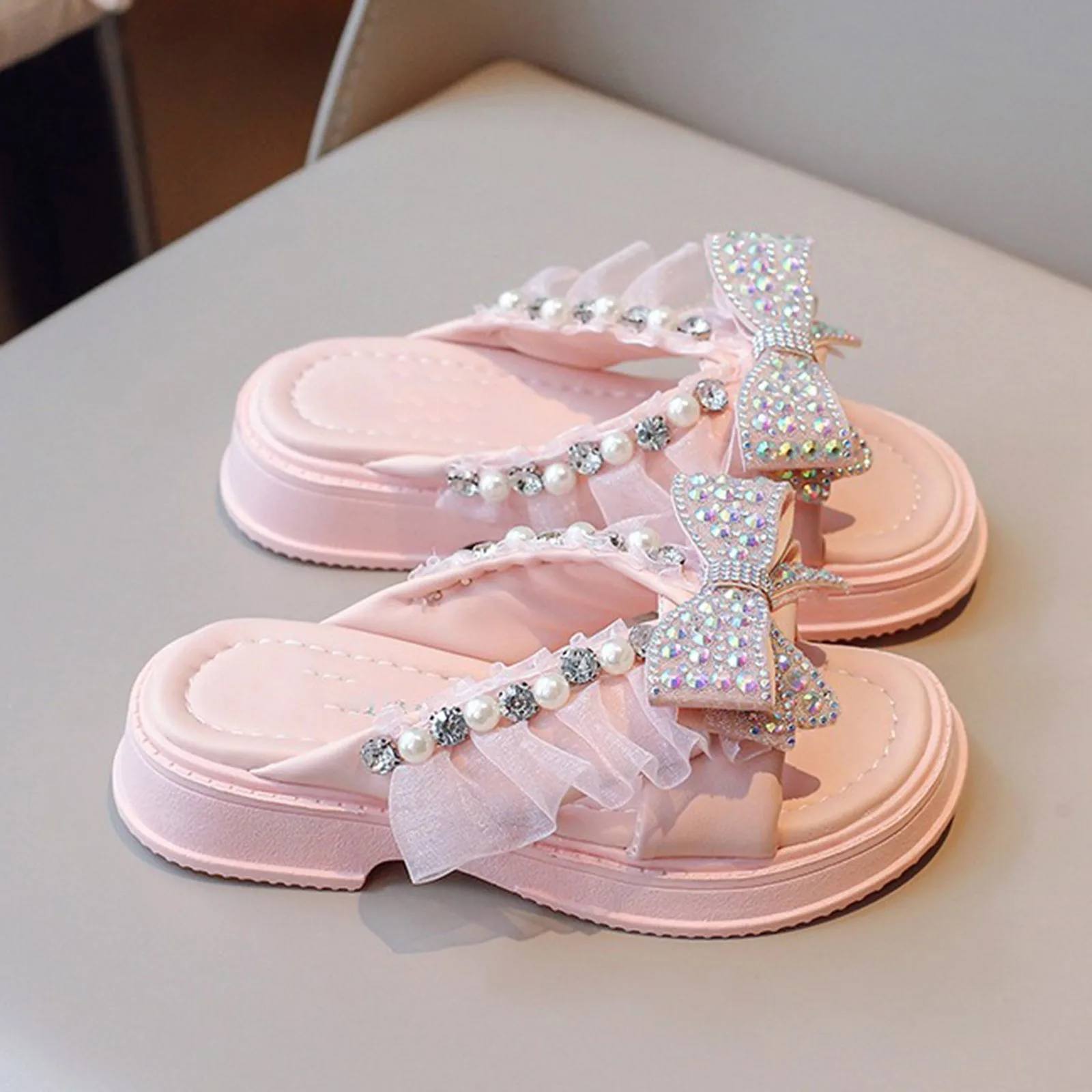 Fuzzy Shoe Trendy Elegant Bowknot High Heel Shoes For Girls Lightweight Non Slip Soft Bottom Dress Sandals Toddler Girls Size 6
Fuzzy Shoe Trendy Elegant Bowknot High Heel Shoes For Girls Lightweight Non Slip Soft Bottom Dress Sandals Toddler Girls Size 6