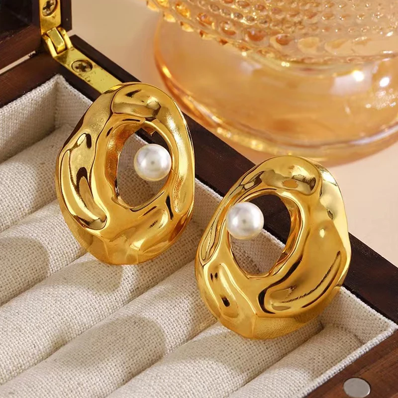 ROXI | Stainless Steel Pearl Earring for Women Korean Fashion Simple Jewelry New Design 2024
ROXI | Stainless Steel Pearl Earring for Women Korean Fashion Simple Jewelry New Design 2024