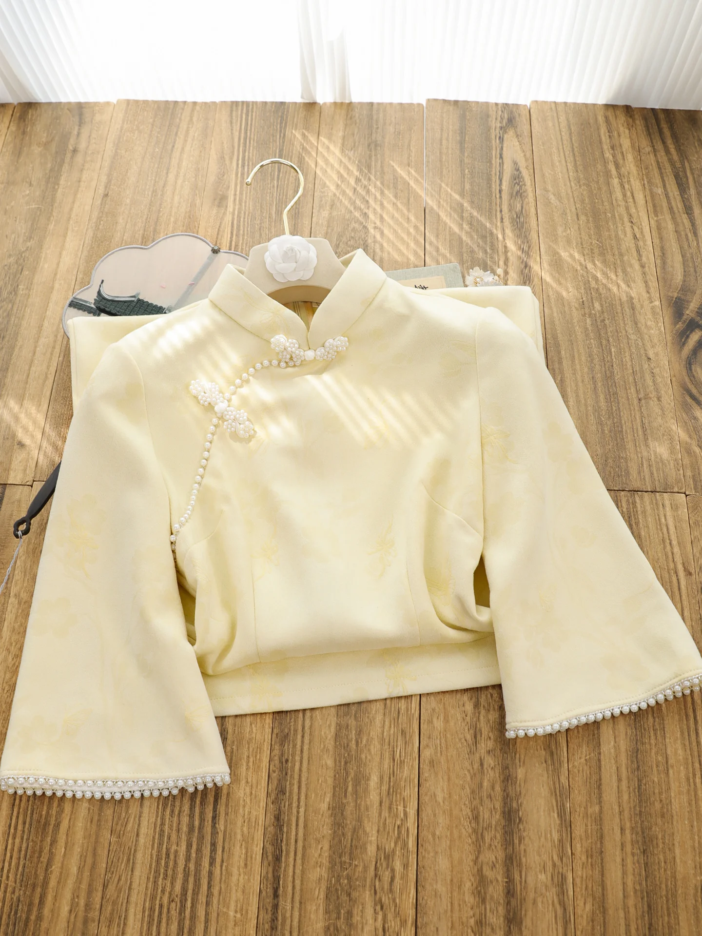 Ele Fi Yellow Suede Flag Robe Women's Long Sve New Chinese Sle Daily Wear Comfortable Breathable Floral Patterned
Ele Fi Yellow Suede Flag Robe Women's Long Sve New Chinese Sle Daily Wear Comfortable Breathable Floral Patterned