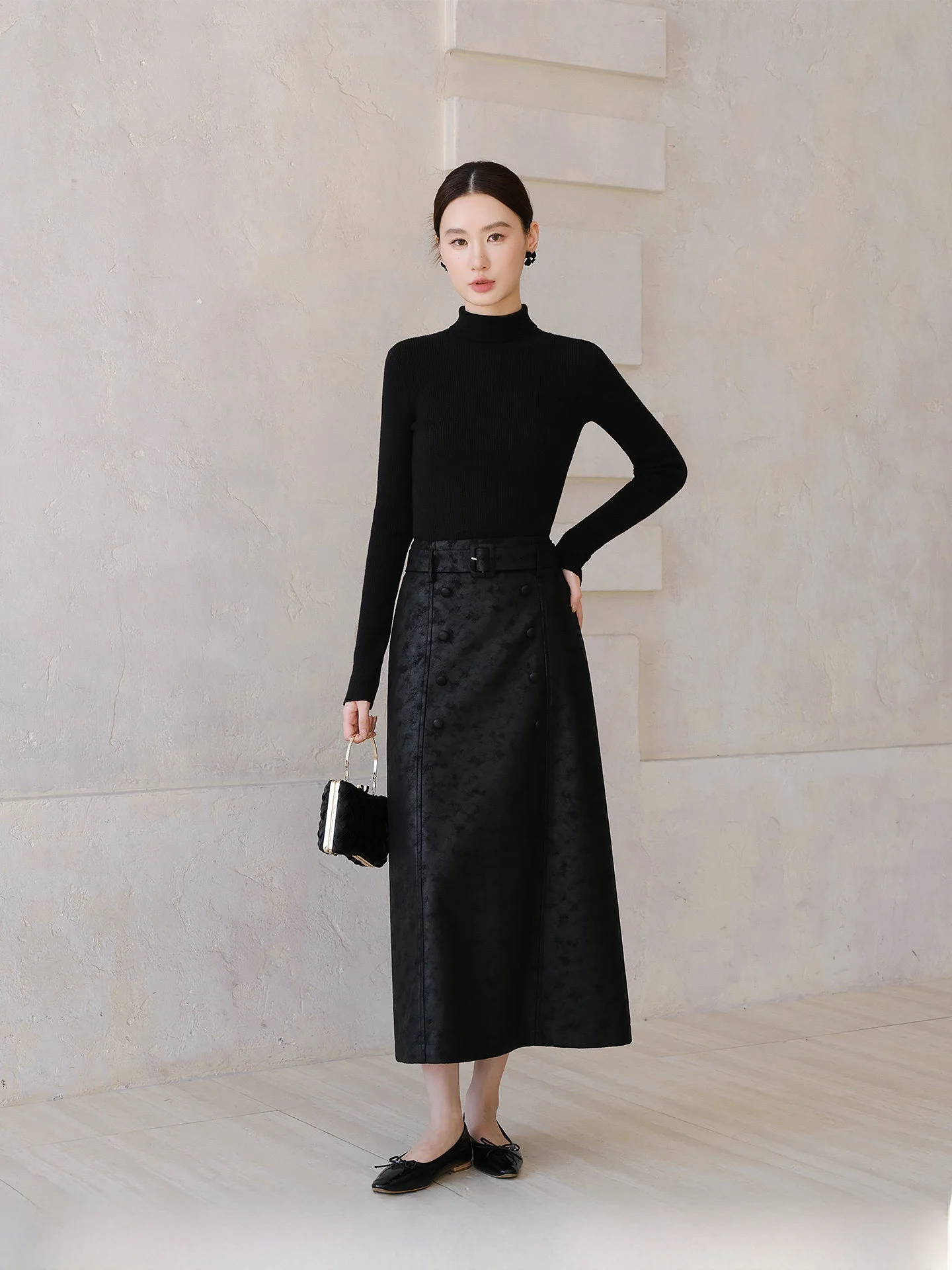 XXNING New Chinese Style A-Line Midi Skirt Women's Spring New High-End Suede Material Floral Print Office Commute Skirt
XXNING New Chinese Style A-Line Midi Skirt Women's Spring New High-End Suede Material Floral Print Office Commute Skirt