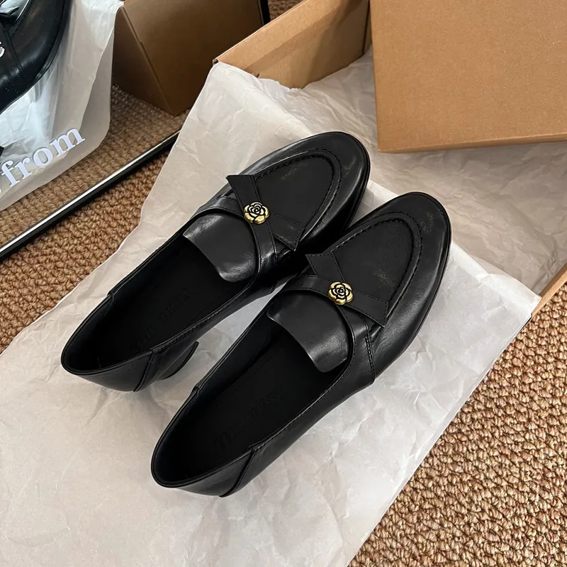 MKKHOU Fashion Women's Shoes New High Quality Genuine Leather loafers Butterfly Bow Middle Heel Leather Shoes Lightweight Shoes
MKKHOU Fashion Women's Shoes New High Quality Genuine Leather loafers Butterfly Bow Middle Heel Leather Shoes Lightweight Shoes