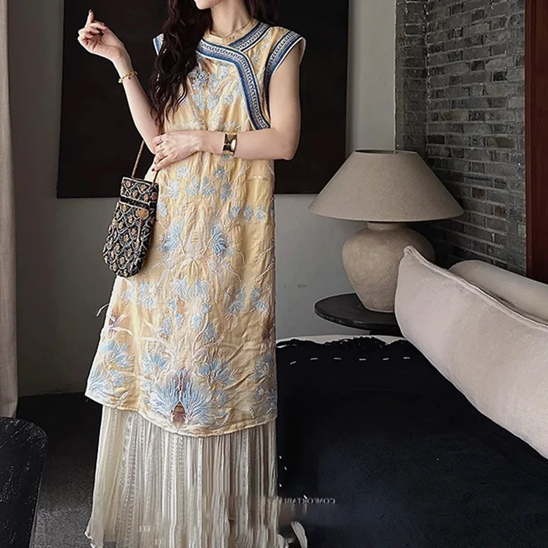 Embroidered Hand-painted Cheongsam Skirt Long Skirt Sleeveless Dress
Embroidered Hand-painted Cheongsam Skirt Long Skirt Sleeveless Dress