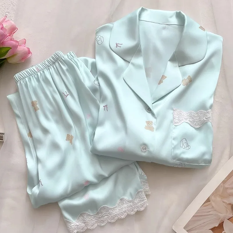 Bear Print Pajamas Women Cool Ice Silk Short Sleeve Pants Loungewear Cardigan Lace Fall and Winter Two-Piece Set Plus Size
Bear Print Pajamas Women Cool Ice Silk Short Sleeve Pants Loungewear Cardigan Lace Fall and Winter Two-Piece Set Plus Size