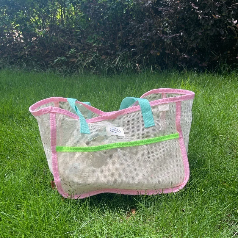 Ins Корейская версия маленькой свежей портативной сетчатой пляжной сумки, дырявая сумка для ванны, сумка для ванны, большая вместительная дорожная сумка для хранения плавания
Ins Корейская версия маленькой свежей портативной сетчатой пляжной сумки, дырявая сумка для ванны, сумка для ванны, большая вместительная дорожная сумка для хранения плавания