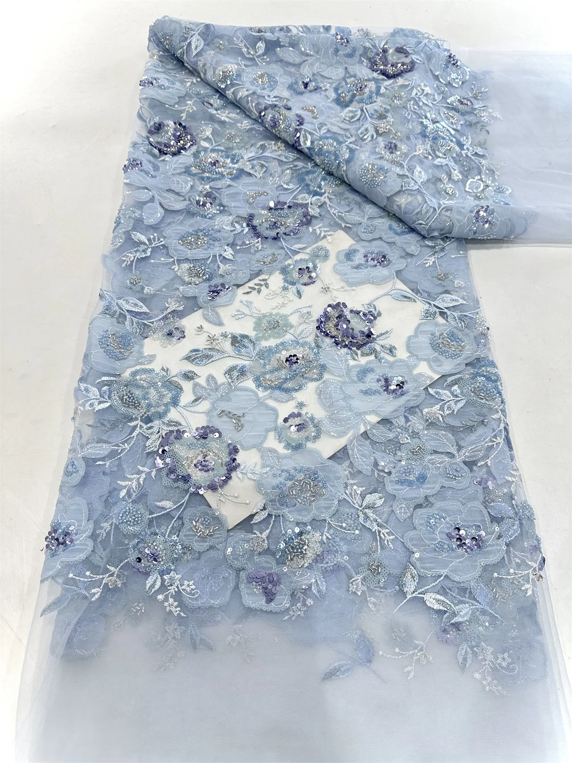 2025 High Quality Exquisite African Handmade Beaded Sequins Lace Fabric French Embroidery Lace Fabric For Nigerian Wedding
2025 High Quality Exquisite African Handmade Beaded Sequins Lace Fabric French Embroidery Lace Fabric For Nigerian Wedding