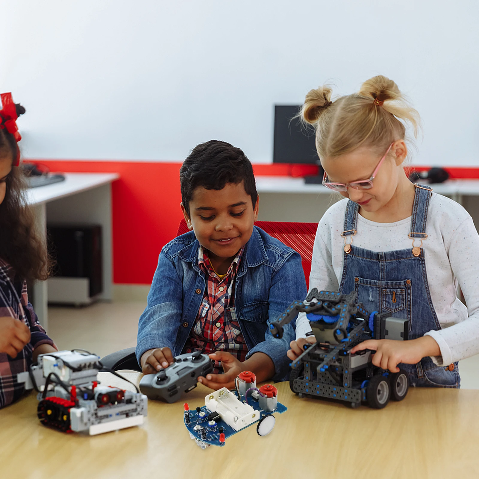 1 set 1 Set Smart Robot Car Kit Diy Education Stem Soldering Project Line Tracking Electronic Science Experiment Motor Assembly
1 set 1 Set Smart Robot Car Kit Diy Education Stem Soldering Project Line Tracking Electronic Science Experiment Motor Assembly