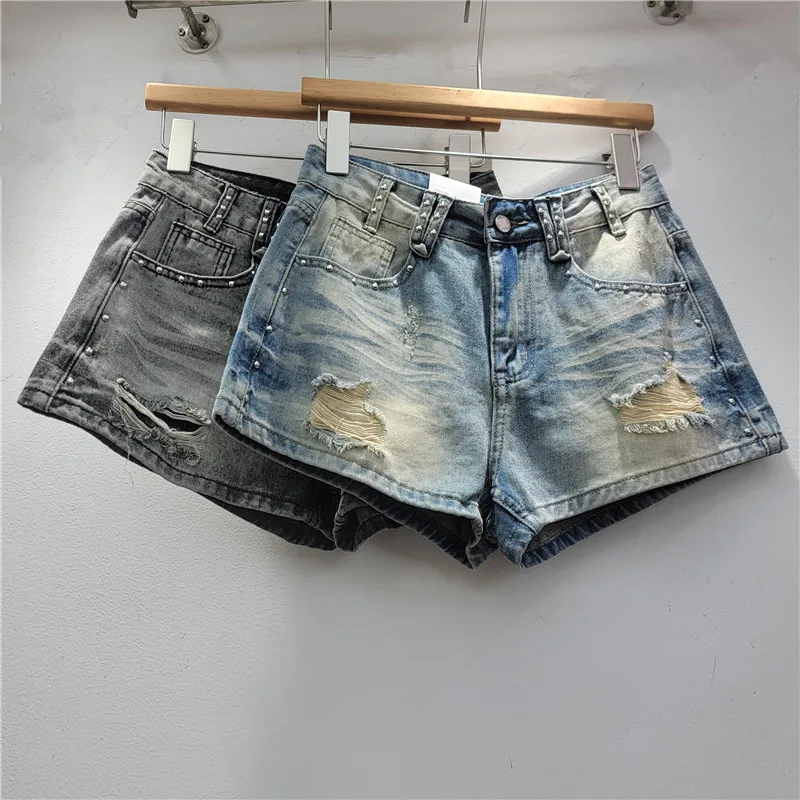 High Street Hot Girl Style American Low-rise Denim Shorts - New Retro Design with Distressed Ripped Details
High Street Hot Girl Style American Low-rise Denim Shorts - New Retro Design with Distressed Ripped Details