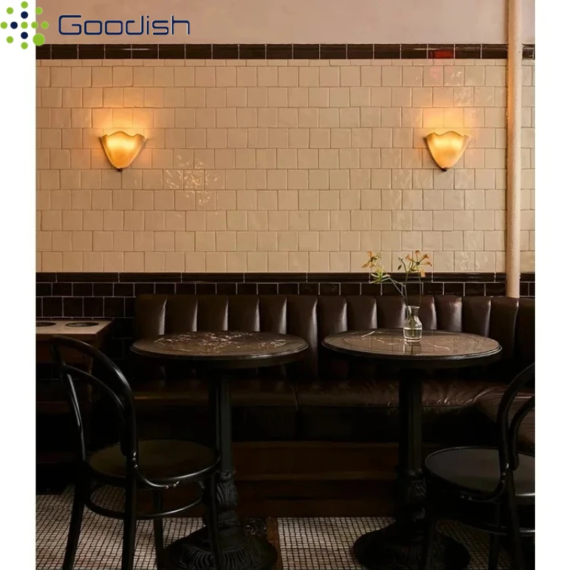 Современный минималистичный индустриальный винтажный настенный светильник из стекла в форме лепестка с LED-подсветкой, креативные светильники для спальни, украшение для дома, люстра
Современный минималистичный индустриальный винтажный настенный светильник из стекла в форме лепестка с LED-подсветкой, креативные светильники для спальни, украшение для дома, люстра