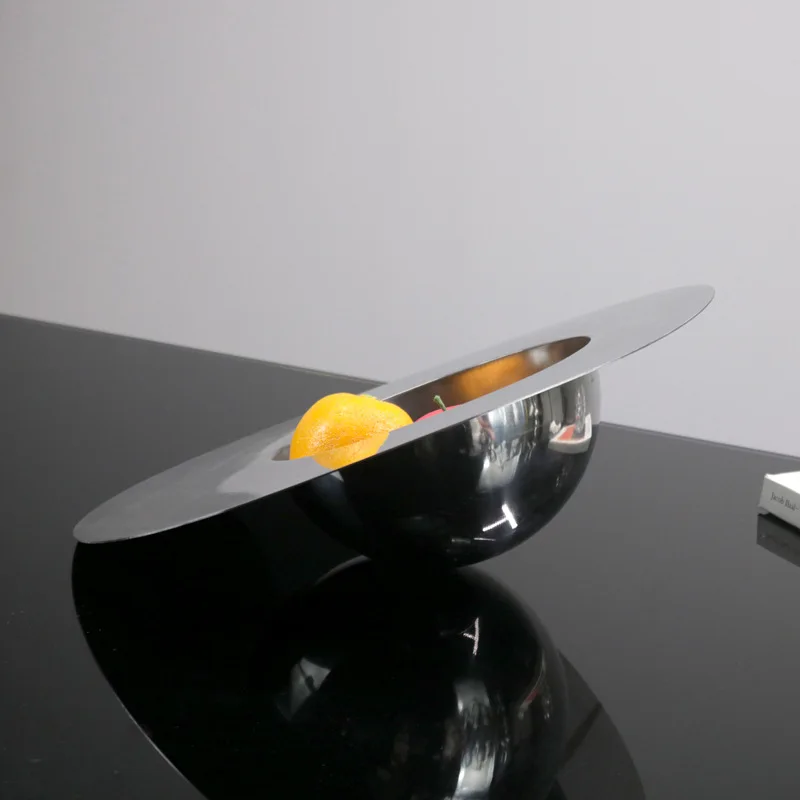 Modern home model house coffee table creative tray silver stainless steel oval fruit plate light luxury coffee table art ornamen
Modern home model house coffee table creative tray silver stainless steel oval fruit plate light luxury coffee table art ornamen
