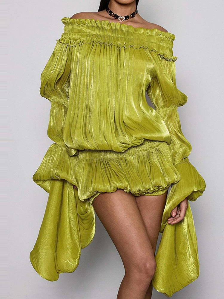 Spring Green Fluffy Women's Party Suit Sexy Off Shoulder Long Sleeved Top + Shorts Two Piece Set Elegant Temperament Host Outfit
Spring Green Fluffy Women's Party Suit Sexy Off Shoulder Long Sleeved Top + Shorts Two Piece Set Elegant Temperament Host Outfit