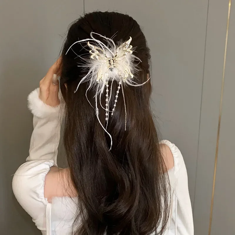 Women Hair Clip Back of The Head Shark Clip Niche New Headwear Accessories Butterfly Female Feather Pearls Tassels Hair Claw
Women Hair Clip Back of The Head Shark Clip Niche New Headwear Accessories Butterfly Female Feather Pearls Tassels Hair Claw