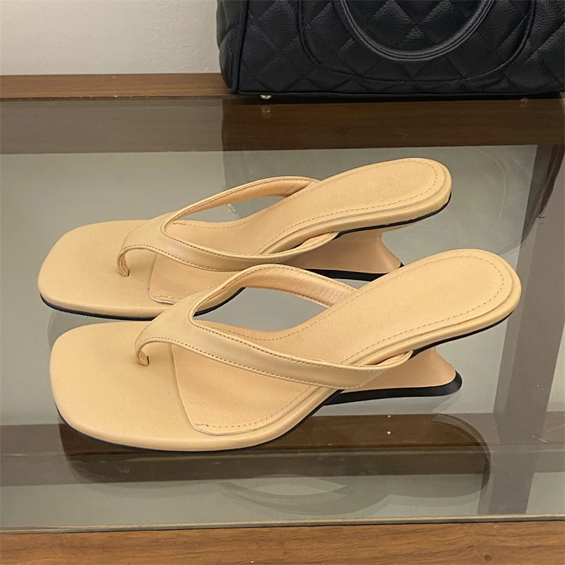 Eilyken Fashion Shallow Square Clip Toe Women Slippers Summer Wedges High Heels Sandals Flip Flops Slide Shoes
Eilyken Fashion Shallow Square Clip Toe Women Slippers Summer Wedges High Heels Sandals Flip Flops Slide Shoes