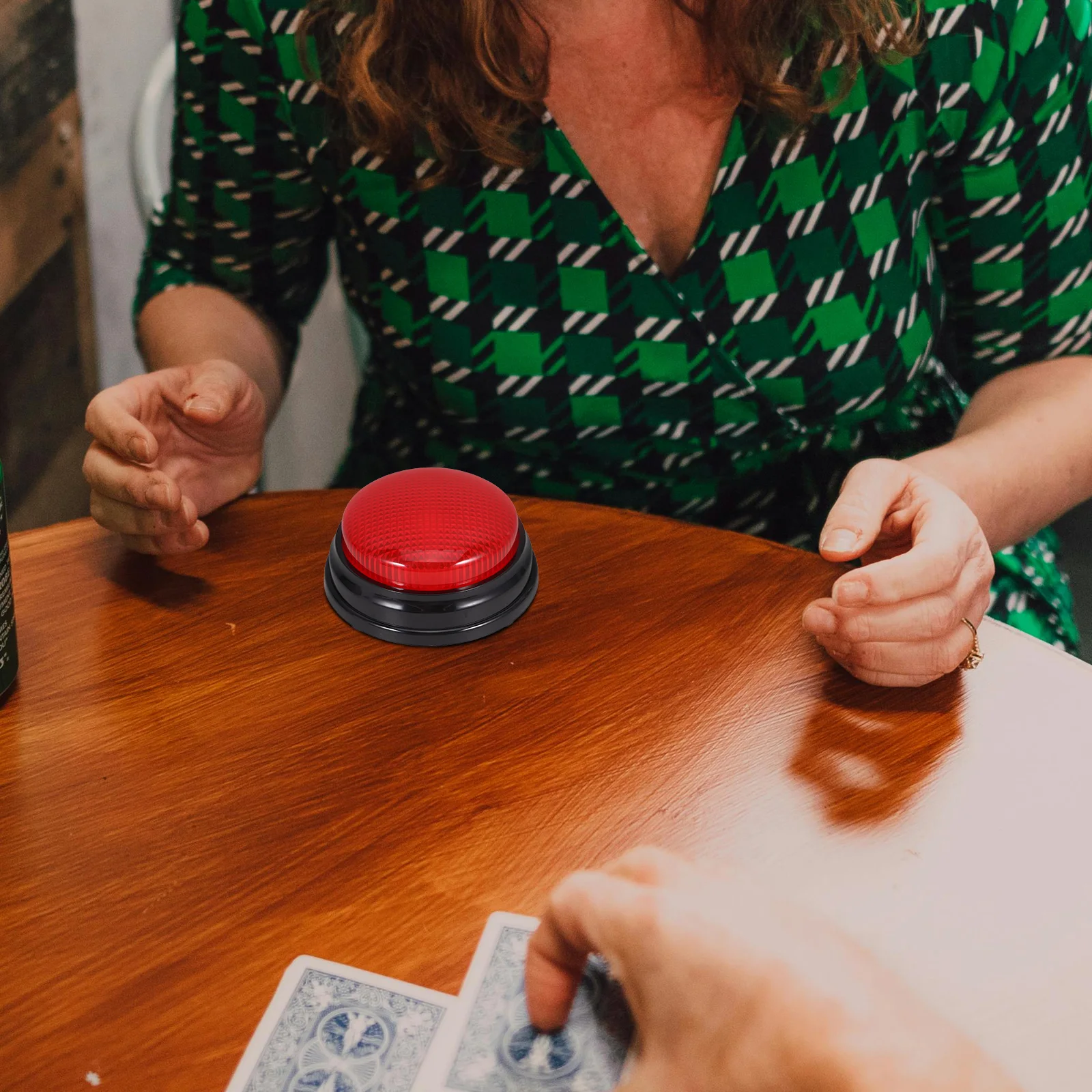 Кнопка звукового оповещения из пластика для вечеринок, игр, соревнований, с подсветкой, для розыгрышей, реквизит для вечеринок, игрушка для офисных розыгрышей
Кнопка звукового оповещения из пластика для вечеринок, игр, соревнований, с подсветкой, для розыгрышей, реквизит для вечеринок, игрушка для офисных розыгрышей