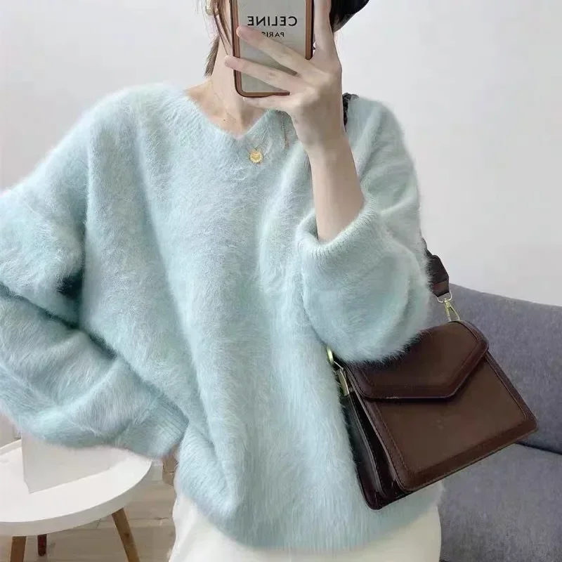 Women's Sweater Long Sleeve Top Autumn Winter New Style Ultra-Thick V-Neck Feminine Mink Velvet Knitted Loose Lazy Style
Women's Sweater Long Sleeve Top Autumn Winter New Style Ultra-Thick V-Neck Feminine Mink Velvet Knitted Loose Lazy Style