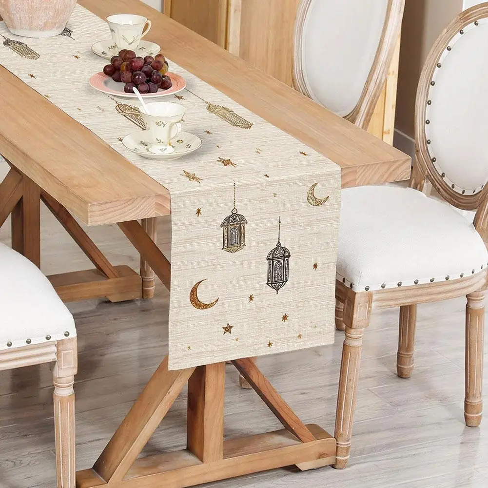 1Pc Ramadan Star And Moon Lantern Table Runner Eid Decoration Table Runner Muslim Festival Party Wedding Decor Long Tablecloth
1Pc Ramadan Star And Moon Lantern Table Runner Eid Decoration Table Runner Muslim Festival Party Wedding Decor Long Tablecloth