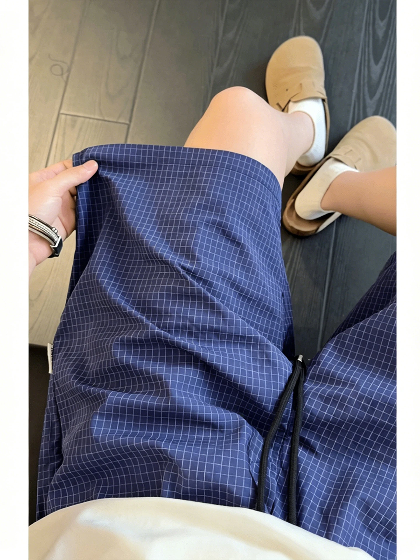 American Retro Plaid Men's Shorts Summer Thin Outdoor Wear Quick Dry Sports Beach Pants Casual Loose Five-Point Mid-Pants
American Retro Plaid Men's Shorts Summer Thin Outdoor Wear Quick Dry Sports Beach Pants Casual Loose Five-Point Mid-Pants