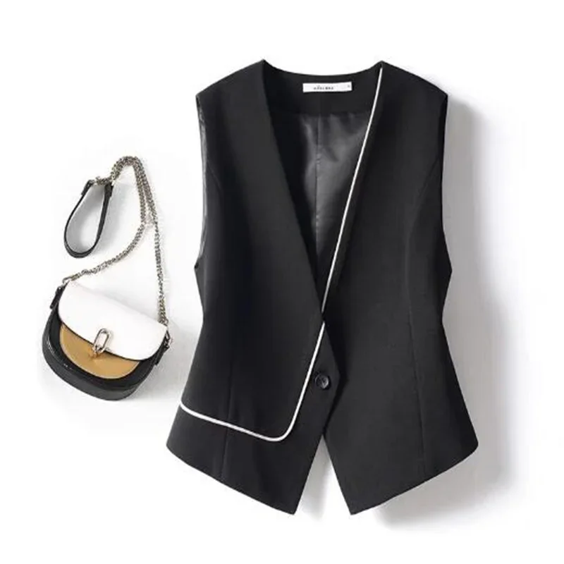 2025 Spring and Autumn Women's suit vest collar sleeveless black single button office women Cardigan suit jacket vest top
2025 Spring and Autumn Women's suit vest collar sleeveless black single button office women Cardigan suit jacket vest top