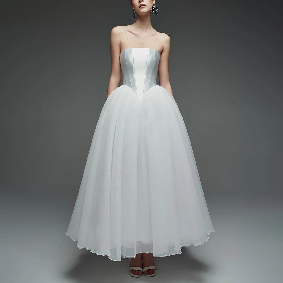 Romantic Strapless Teal Length Wedding Dresses For Bride Organza Ball Gown With Scraf A Line Bridal Party Gown Vestidos Novia
Romantic Strapless Teal Length Wedding Dresses For Bride Organza Ball Gown With Scraf A Line Bridal Party Gown Vestidos Novia