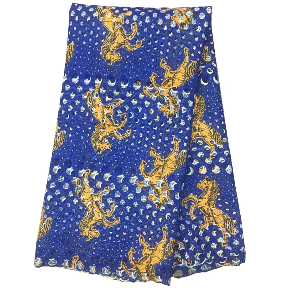 Hot Quality Print Embroidery Guipure Water Swiss African Milk Silk Cord Soluble Lace Fabric For Dress 5Y/Lot
Hot Quality Print Embroidery Guipure Water Swiss African Milk Silk Cord Soluble Lace Fabric For Dress 5Y/Lot