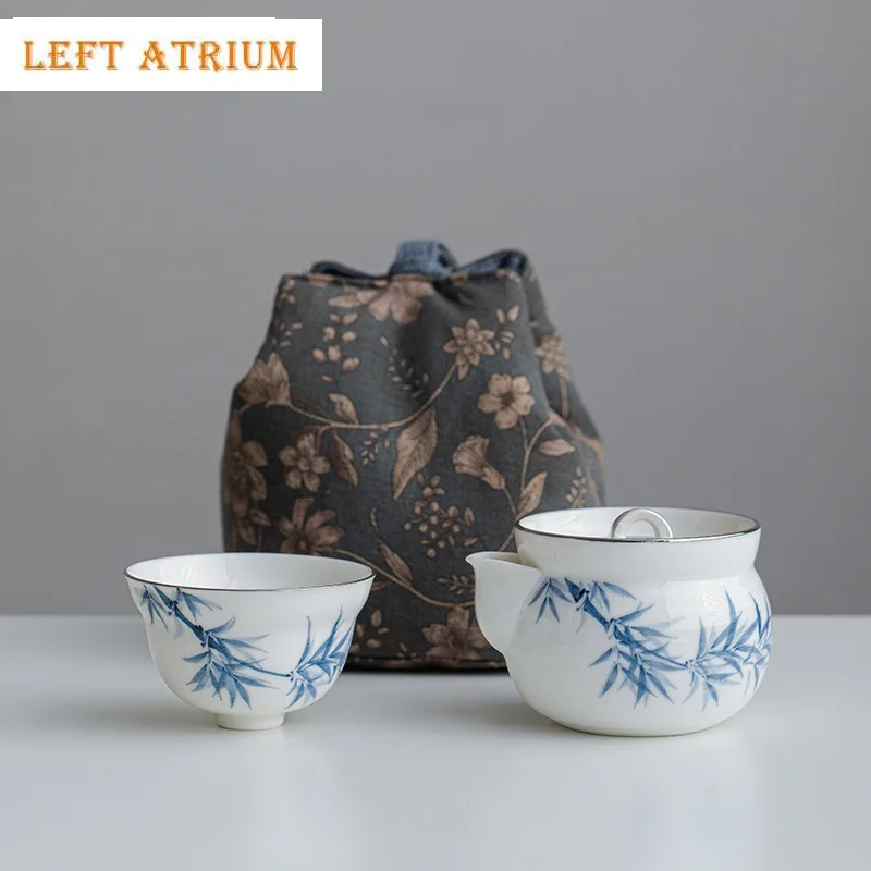 Hand Drawn Blue And White Bamboo Travel Tea Set Kit Luxury 1 Pot 1 Cups Tea Maker Organizer Portable Picnic Stock Bags Supplies
Hand Drawn Blue And White Bamboo Travel Tea Set Kit Luxury 1 Pot 1 Cups Tea Maker Organizer Portable Picnic Stock Bags Supplies