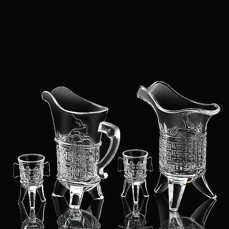 2pcs Sets Creative Liquor Cup Personalized Ancient Imperial Wine Cup 100ml Antique Wine Glass Art Design Three Legged Glass Cup
2pcs Sets Creative Liquor Cup Personalized Ancient Imperial Wine Cup 100ml Antique Wine Glass Art Design Three Legged Glass Cup
