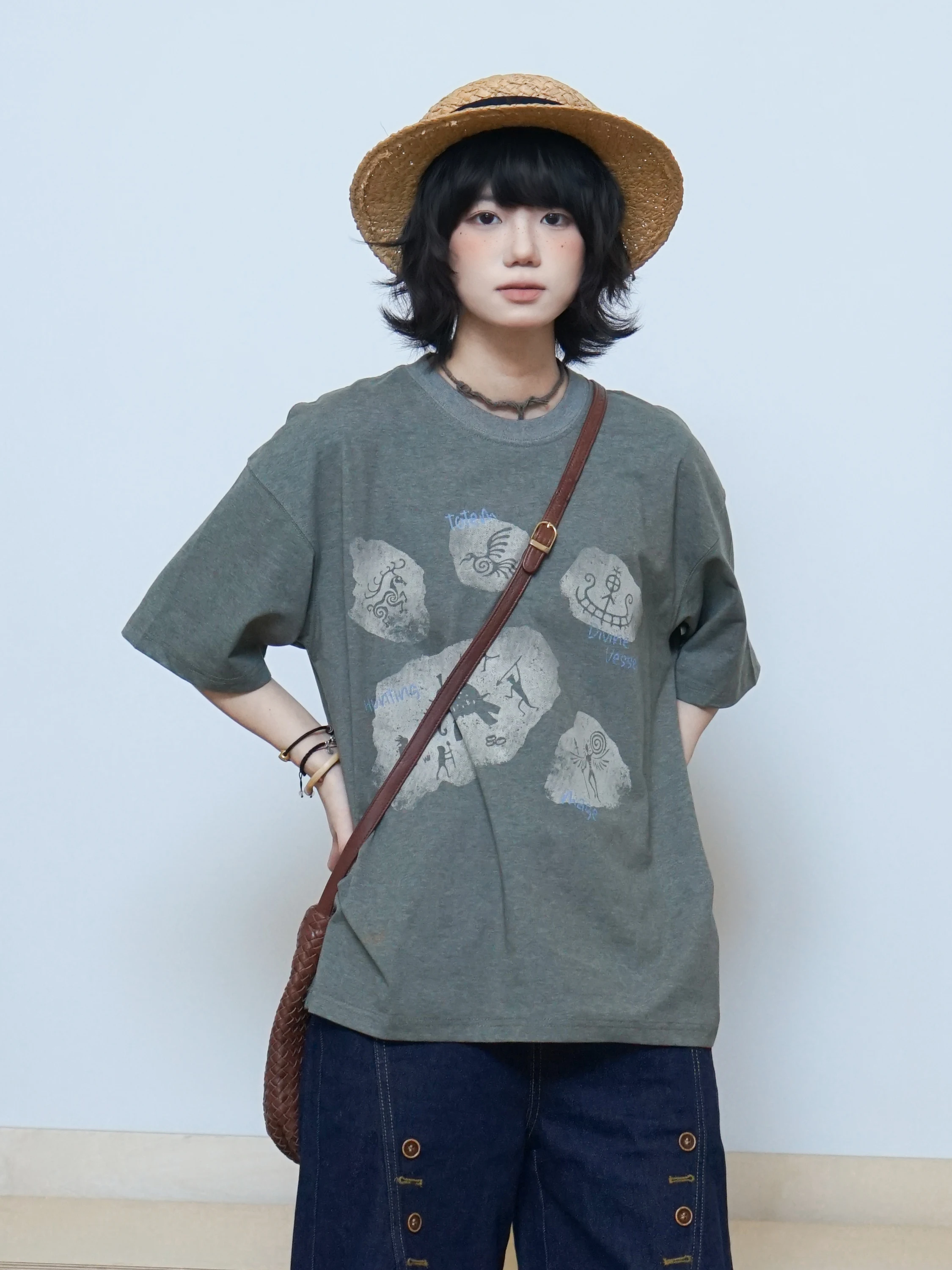 Retro American Short Sleeve T-Shirt Loose Casual Half Sleeve Women's Style Cotton round Neck Print Cotton Blend Summer Top
Retro American Short Sleeve T-Shirt Loose Casual Half Sleeve Women's Style Cotton round Neck Print Cotton Blend Summer Top