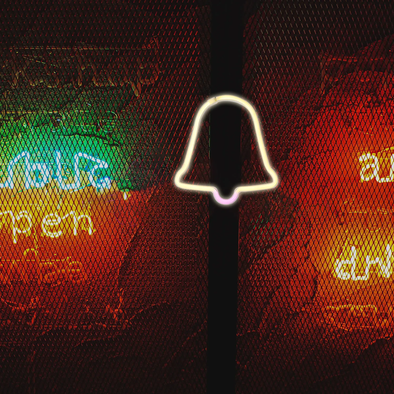 Neon Christmas Bell Sign LED Light for Wall Decor - Festive Bedroom Accent Lamp for Holiday Party Interior Charm Lighting
Neon Christmas Bell Sign LED Light for Wall Decor - Festive Bedroom Accent Lamp for Holiday Party Interior Charm Lighting