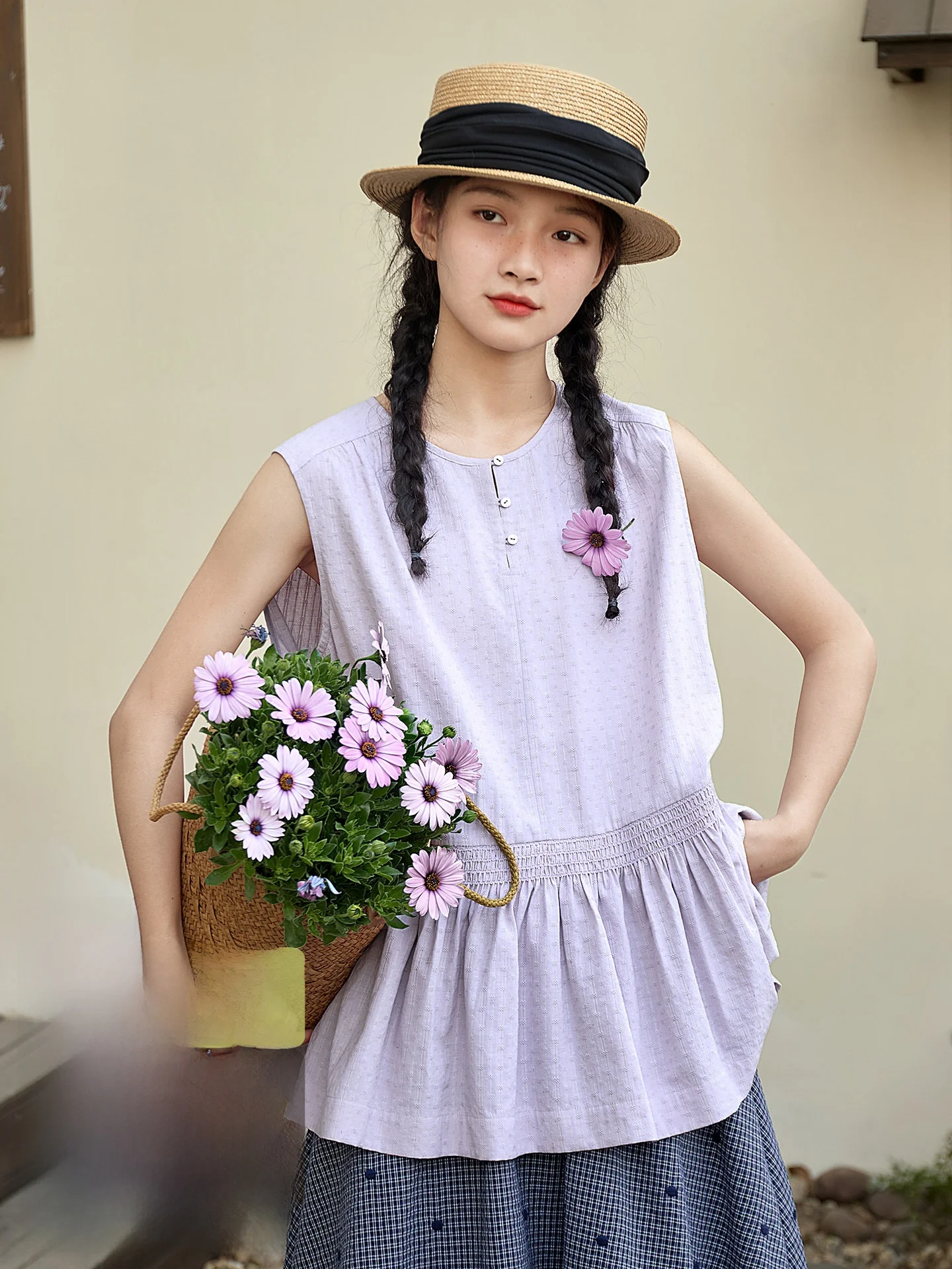 Original Light Purple Sleeveless round Neck Doll Shirt Women Summer Loose Texture Mixed Cotton Linen Blend Shirt
Original Light Purple Sleeveless round Neck Doll Shirt Women Summer Loose Texture Mixed Cotton Linen Blend Shirt