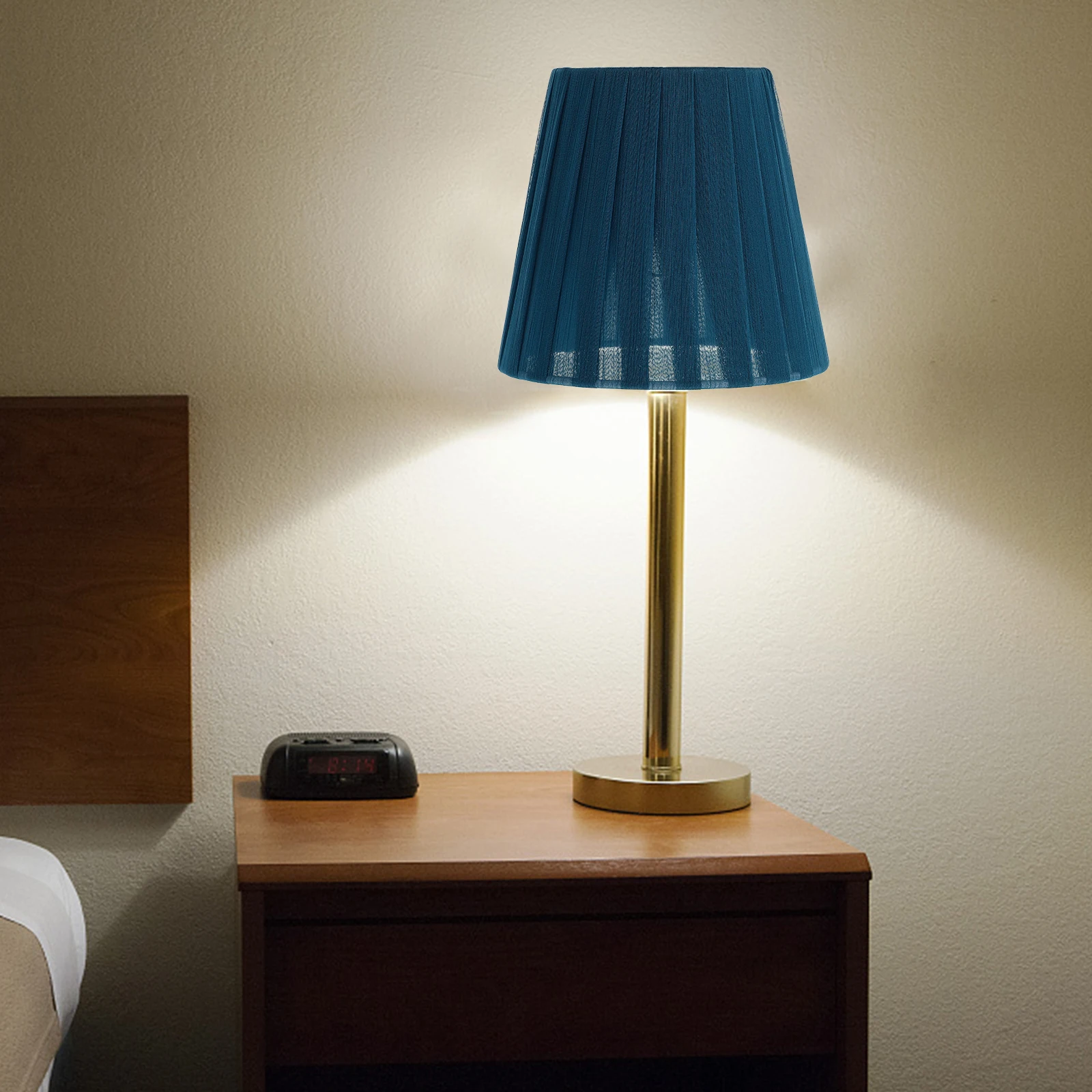 Fabric Lampshade Cloth Light Cover Simple Shade Dustproof Durable Bedroom Accessory Soft Bright Study Room
Fabric Lampshade Cloth Light Cover Simple Shade Dustproof Durable Bedroom Accessory Soft Bright Study Room