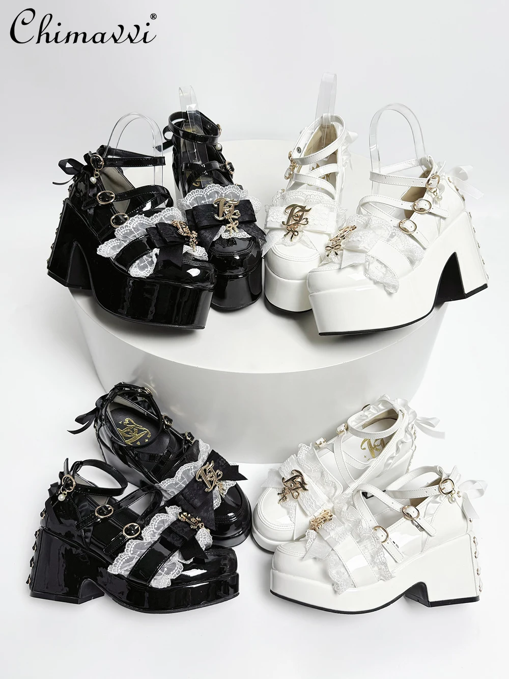 Japanese Sweet Lace Platform Shoes Shallow Mouth Single Shoes Black White Cute Bowknot Women Lolita Patent Leather High Heels
Japanese Sweet Lace Platform Shoes Shallow Mouth Single Shoes Black White Cute Bowknot Women Lolita Patent Leather High Heels